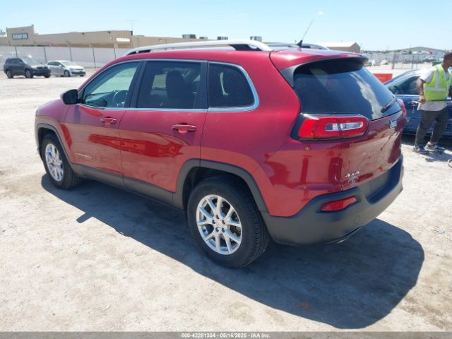 1C4PJMCB6FW714883 Jeep Cherokee Latitude