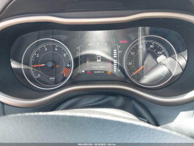 1C4PJMCB6FW714883 Jeep Cherokee Latitude