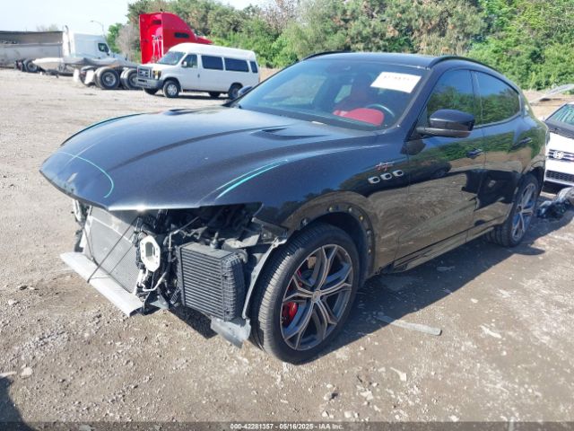 2019 MASERATI LEVANTE ZN661ZUA9KX332851 Photo 1