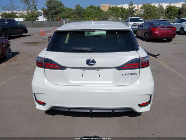 JTHKD5BH2G2274942 Lexus CT 200H