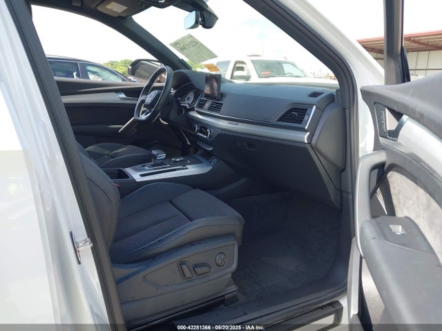 2020 AUDI SQ5 WA1A4AFY9L2004398 Photo 4