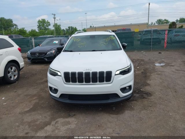 1C4PJLLX8KD160404 Jeep Cherokee Latitude Plus Fwd