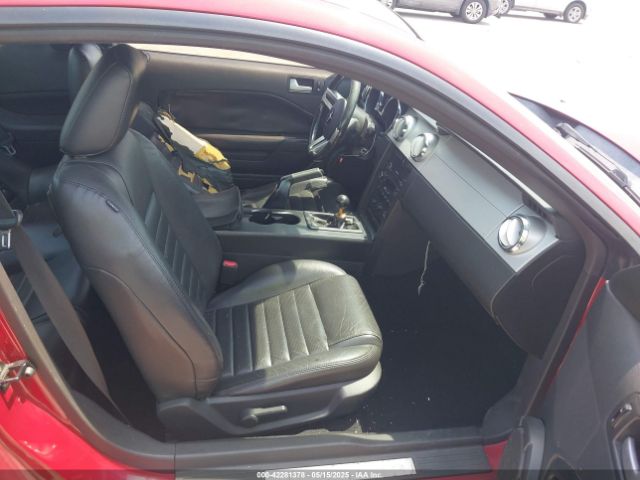 2008 FORD MUSTANG 1ZVHT82H885117204 Photo 4