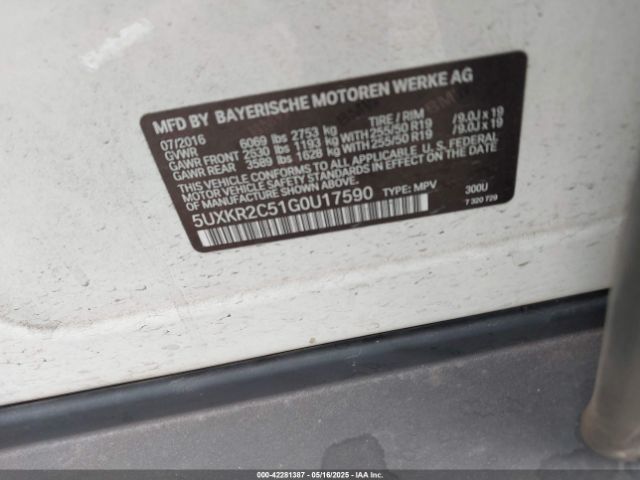 2016 BMW X5 5UXKR2C51G0U17590 Photo 8