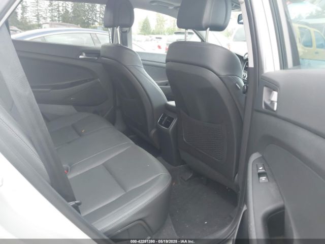 KM8J33A29HU351910 Hyundai Tucson Limited