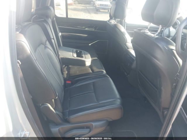 1C4SJVDT1NS200825 Jeep Wagoneer Series Iii 4x4