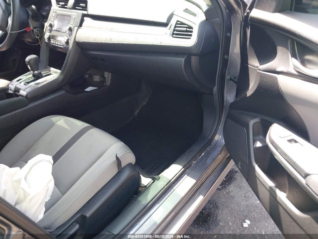 2HGFC2F60KH596686 Honda Civic Lx