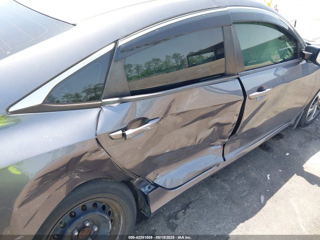 2HGFC2F60KH596686 Honda Civic Lx