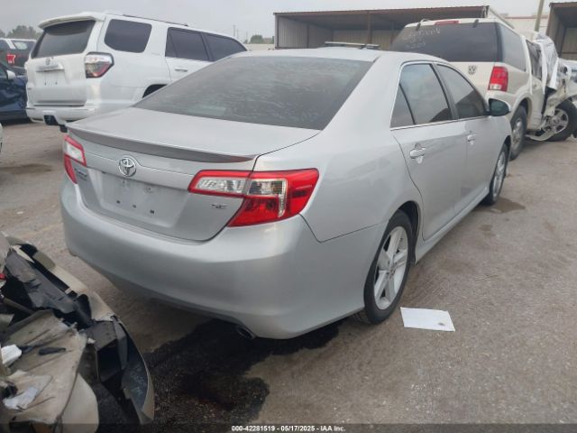 4T1BF1FK0EU819365 Toyota CAMRY SE