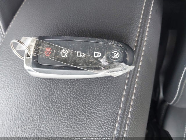 1FMCU9J97KUA06551 Ford 2019