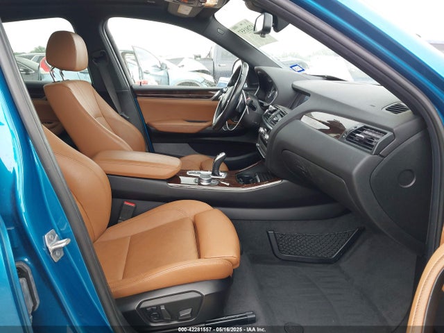 BMW 2017 2017 5UXXW7C35H0U26434 Image 5