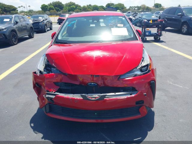 JTDKAMFU4M3145215 Toyota Prius Le
