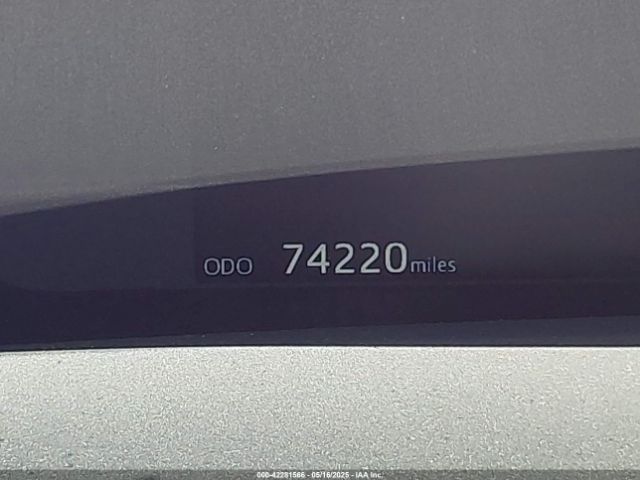 JTDKAMFU4M3145215 Toyota Prius Le
