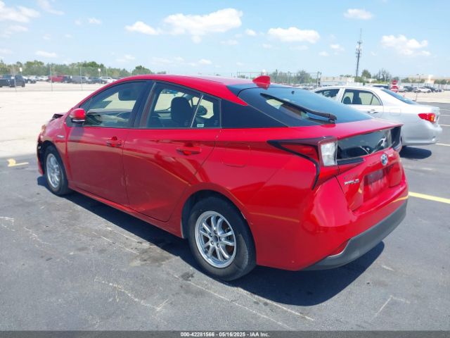 JTDKAMFU4M3145215 Toyota Prius Le