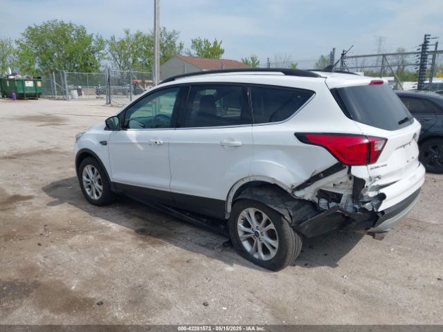1FMCU9HD8KUB25249 Ford ESCAPE SEL