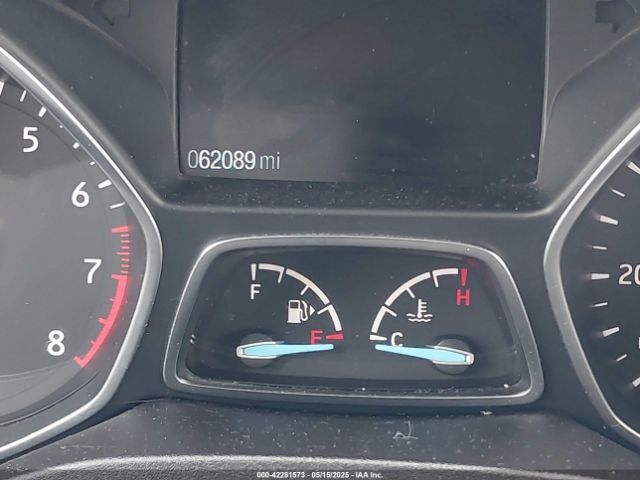 1FMCU9HD8KUB25249 Ford ESCAPE SEL