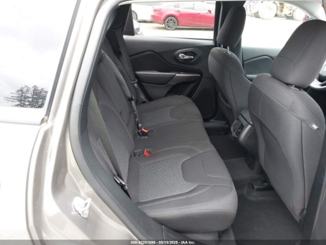 2020 JEEP CHEROKEE 1C4PJLCB8LD606699 Photo 7