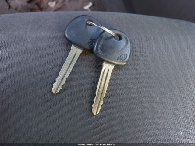 5NPDH4AE7EH484545 Hyundai ELANTRA SE
