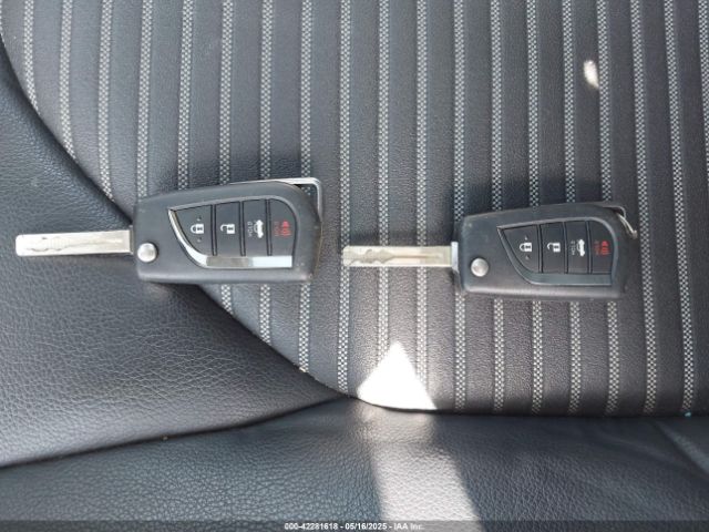 4T1G11BK7MU023379 Toyota Camry Se Awd