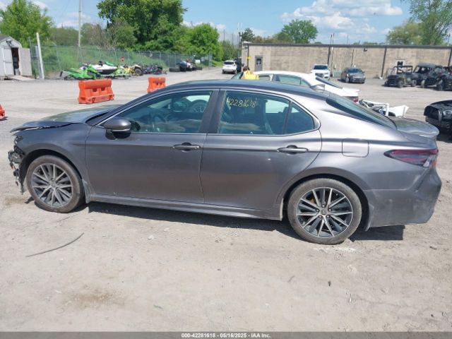 4T1G11BK7MU023379 Toyota Camry Se Awd