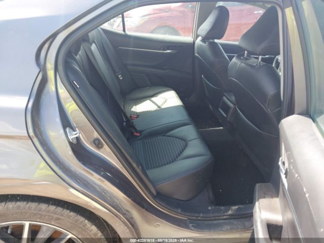 4T1G11BK7MU023379 Toyota Camry Se Awd