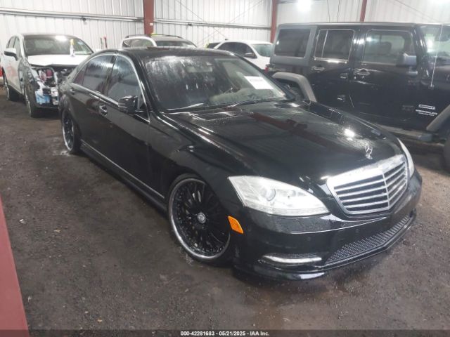 2010 MERCEDES-BENZ S 550 WDDNG7BB5AA287166