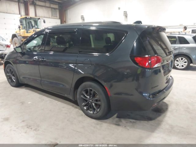 2020 CHRYSLER PACIFICA 2C4RC3BG3LR267878 Photo 2