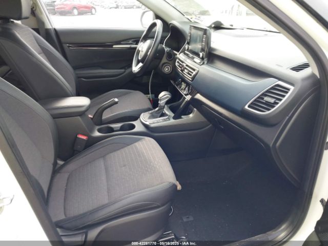 KNDEUCAA0M7041549 KIA SELTOS S