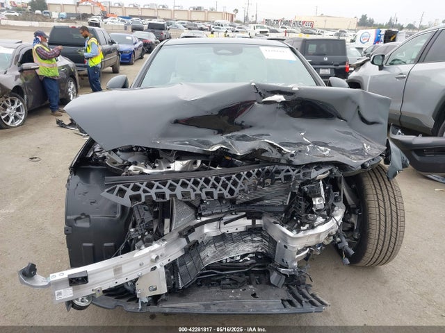 Mercedes-Benz m254 2025 W1KAF4GB0SR246262 Image 13