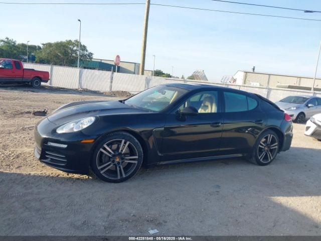 WP0AA2A79GL004758 Porsche PANAMERA 4