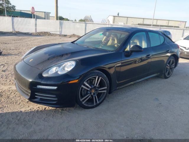 WP0AA2A79GL004758 Porsche PANAMERA 4