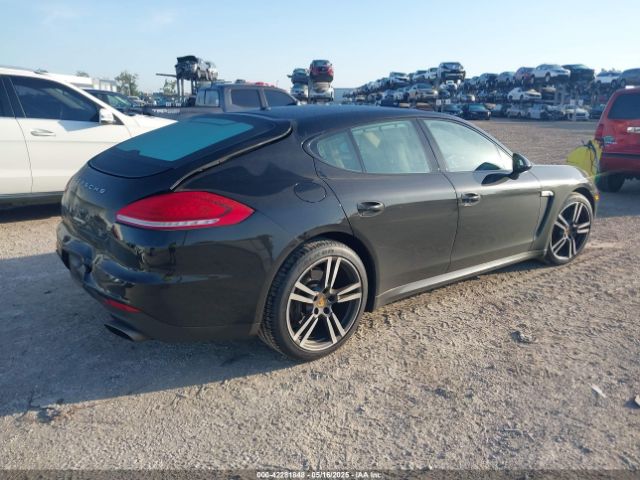 WP0AA2A79GL004758 Porsche PANAMERA 4