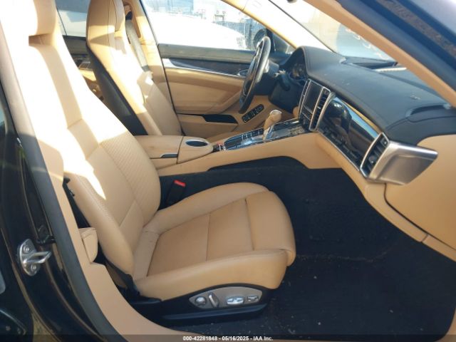 WP0AA2A79GL004758 Porsche PANAMERA 4