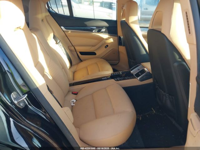 WP0AA2A79GL004758 Porsche PANAMERA 4