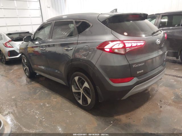 2018 HYUNDAI TUCSON KM8J33A28JU615981 Photo 2