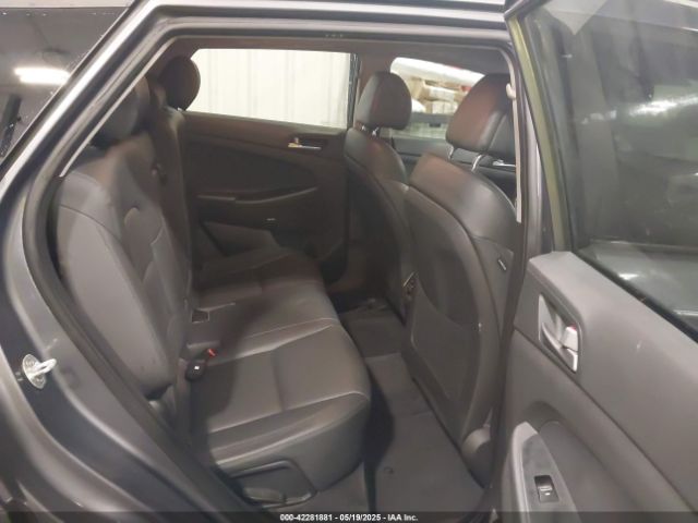 2018 HYUNDAI TUCSON KM8J33A28JU615981 Photo 7