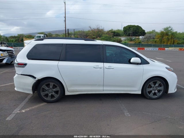 5TDXZ3DC0KS990321 Toyota 2gr-fks