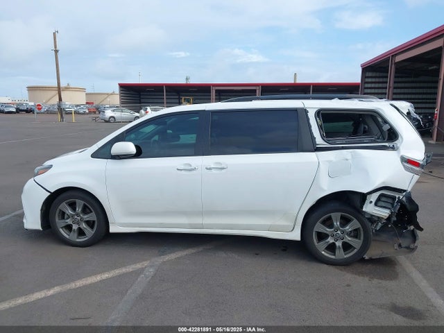 5TDXZ3DC0KS990321 Toyota 2gr-fks
