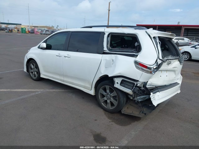 5TDXZ3DC0KS990321 Toyota 2gr-fks