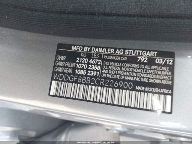 2012 MERCEDES-BENZ C 300 WDDGF8BB2CR226900 Photo 8