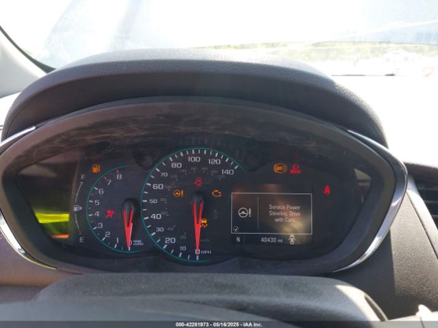 KL7CJPSMXNB557865 Chevrolet Trax Awd Lt