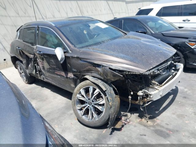 2017 INFINITI QX30 SJKCH5CR9HA018867