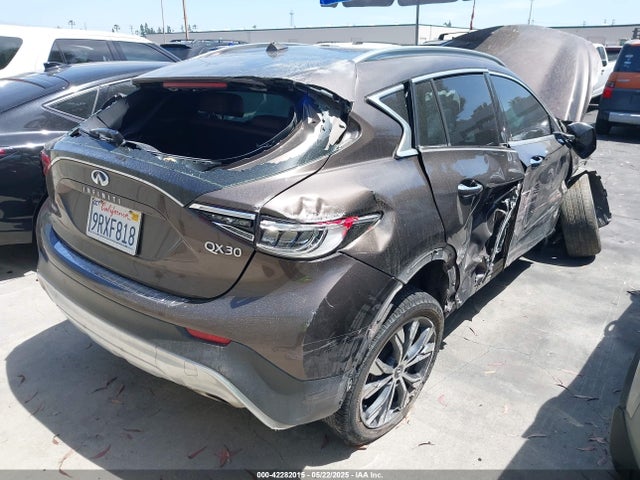 Infiniti m27020 2017 SJKCH5CR9HA018867 Image 12