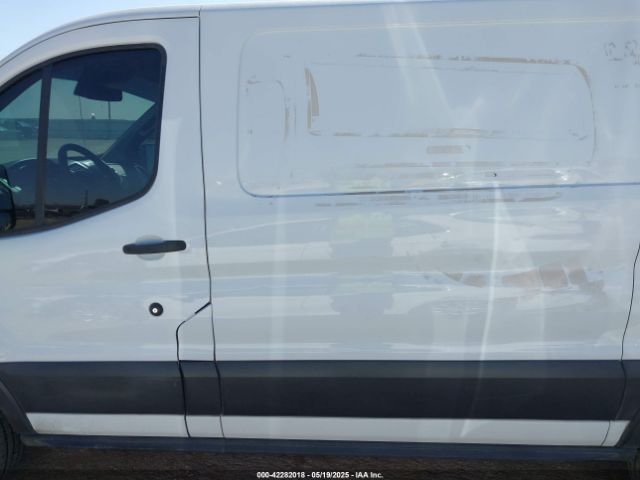 1FTYR1YM1KKA15846 Ford Transit-250