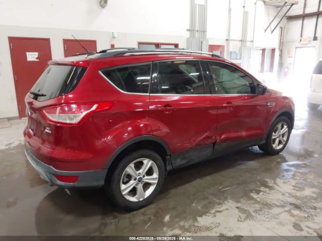 1FMCU9GX5EUA05294 Ford ESCAPE SE