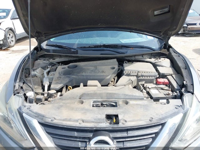 1N4AL3AP5HN338068 Nissan Altima