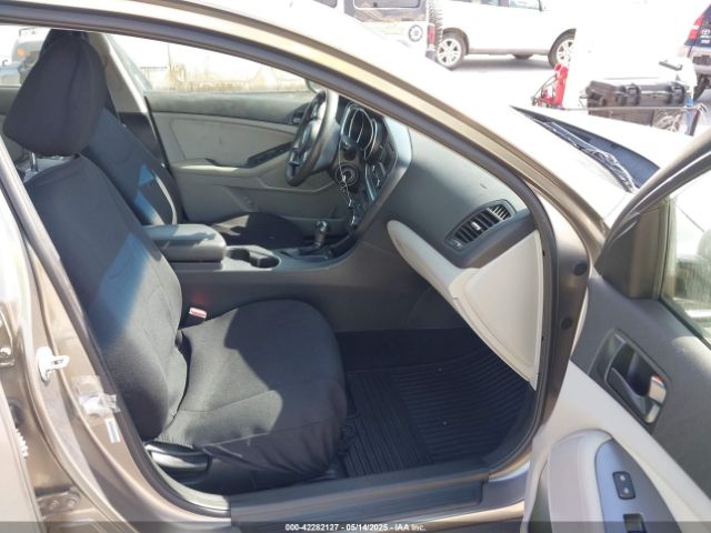 5XXGM4A77FG423221 KIA Optima Lx