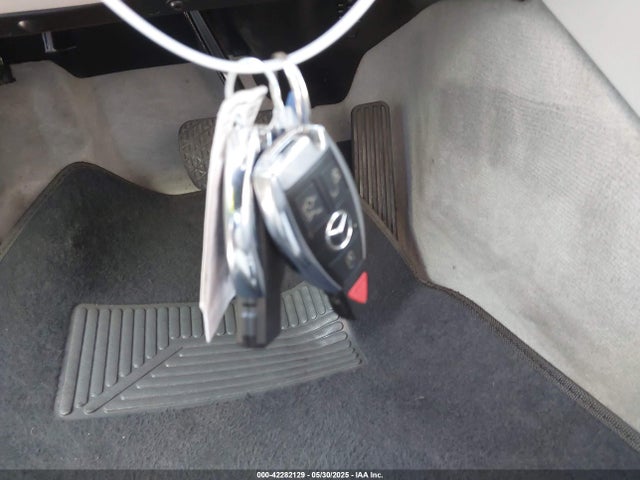WDDHF5KB7EA809399 Mercedes-Benz 2014