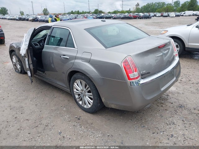 Chrysler 300c Awd 2014 2C3CCAKG8EH164446 Image 3