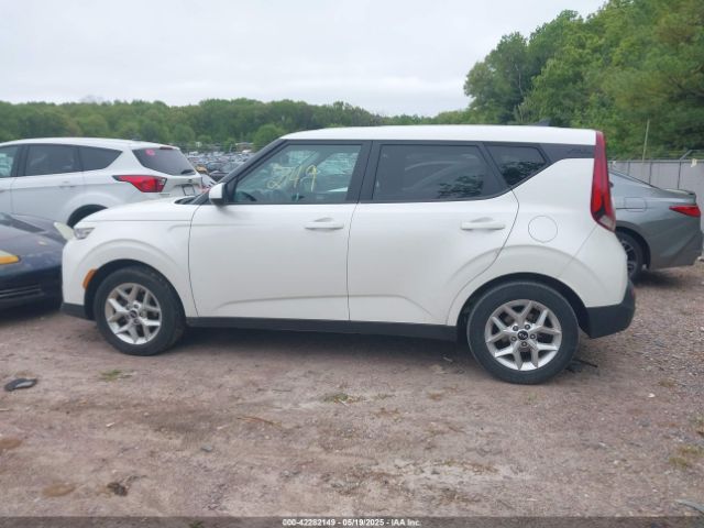 KNDJ23AU4M7751181 KIA SOUL S